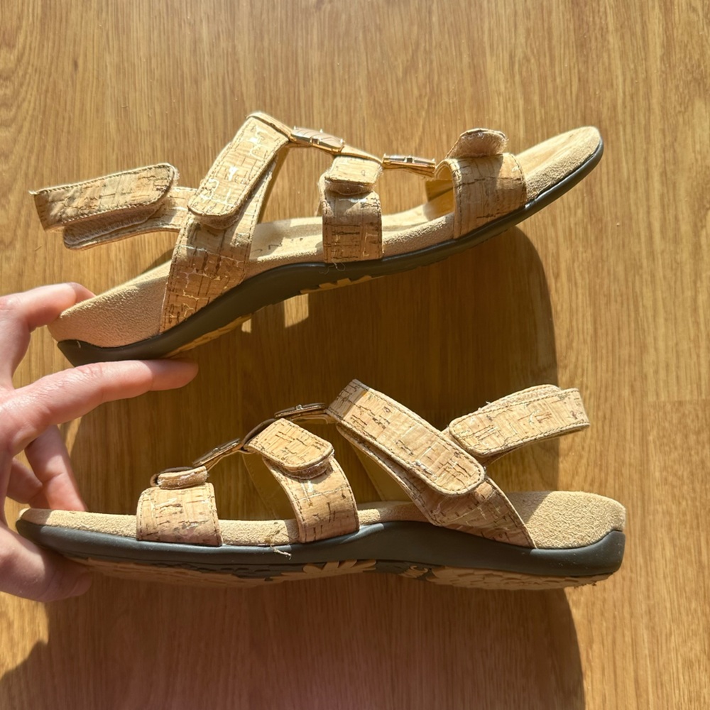 Women’s Vionic Amber Adjustable Sandal - image 3